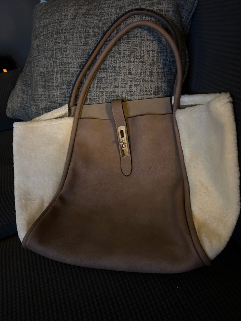 Women's Unbillion Brown Faux Shearling Tote Bag - Versatile Everyday Handbag